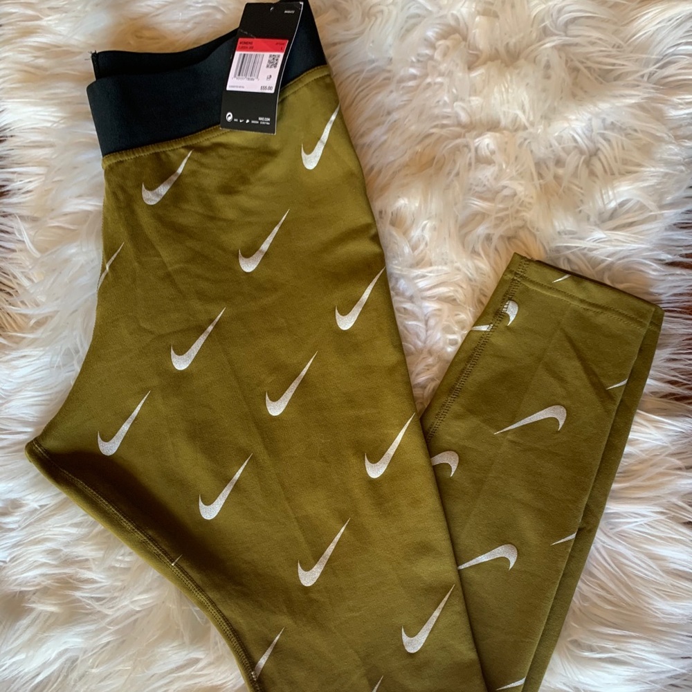 Nike leggings